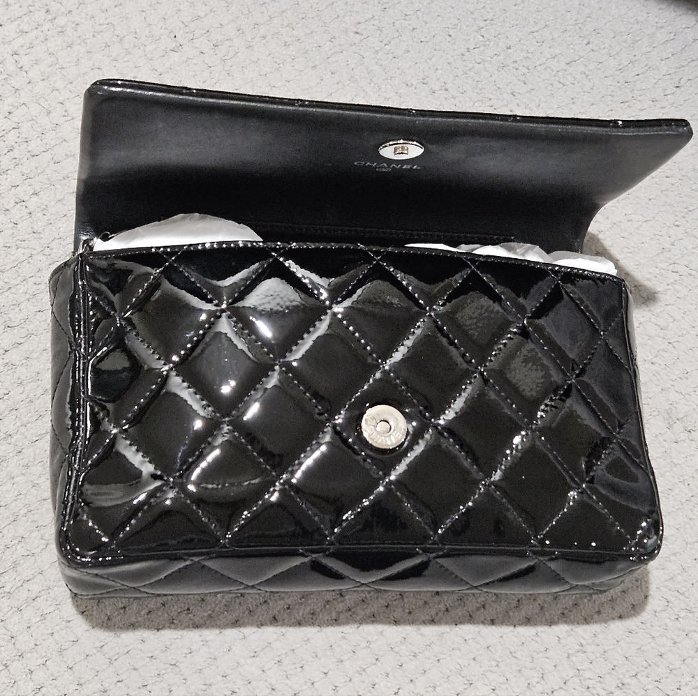 CHANEL Mini Flap Bag Brilliant Patent Calfskin Leather Wallet on Chain WOC - Picture 5 of 16